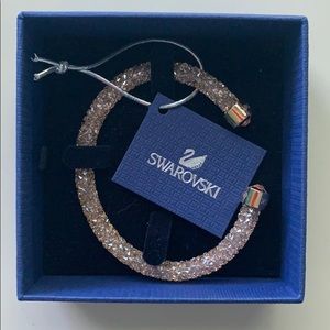 Crystaldust Cuff, Light Yellow